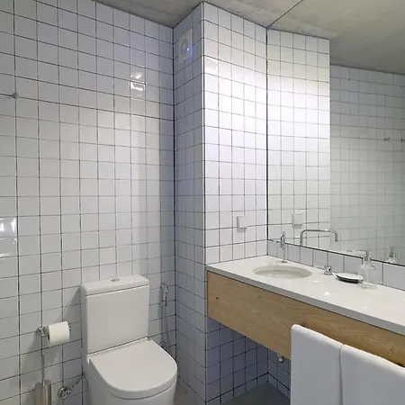 Feels Like Breiner 310 Design Modern Flats * Oporto